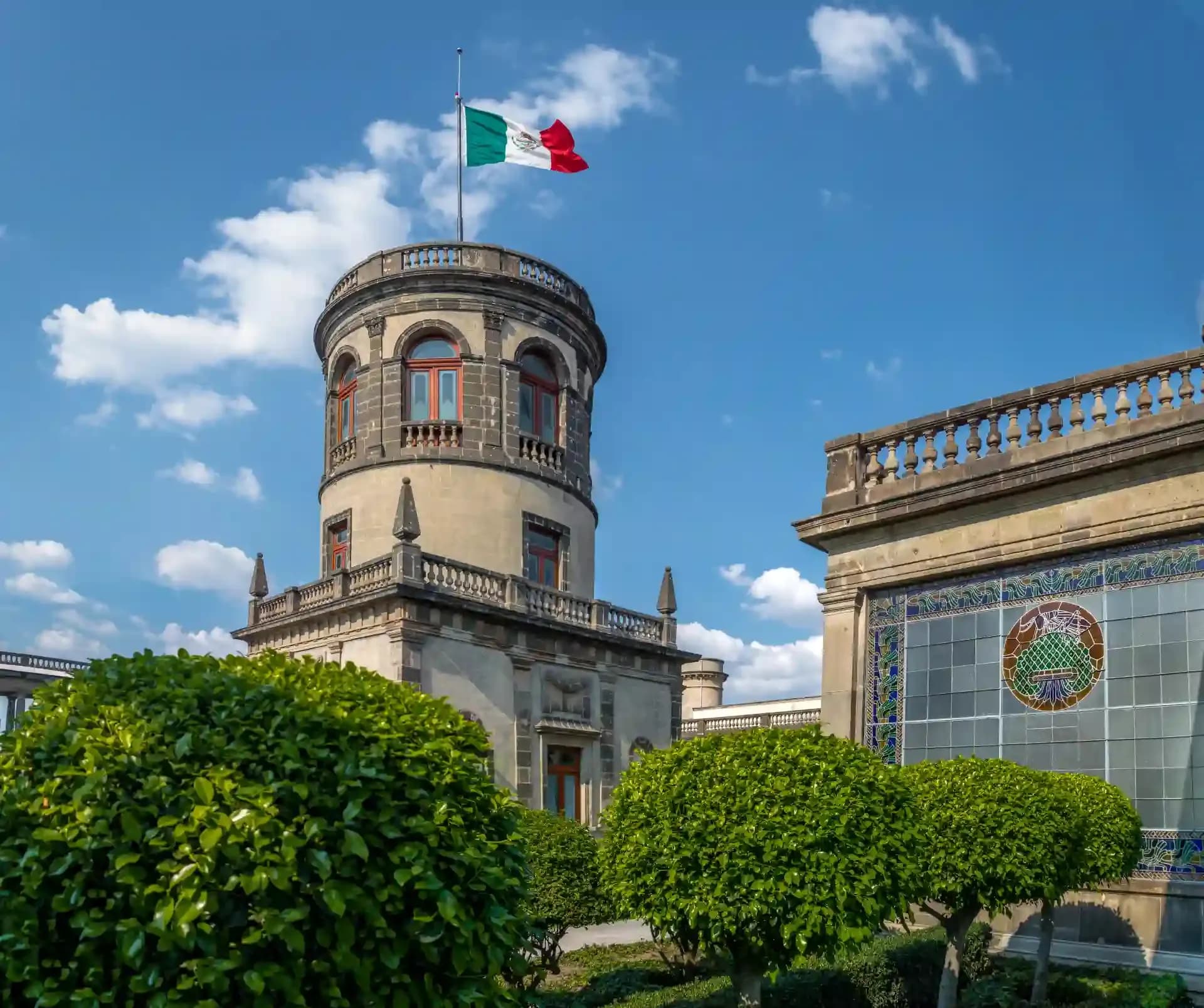 Discover the Soul of Mexico City: Art, History, and Culinary Wonders